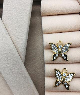 Pingente de Zamac Banhado